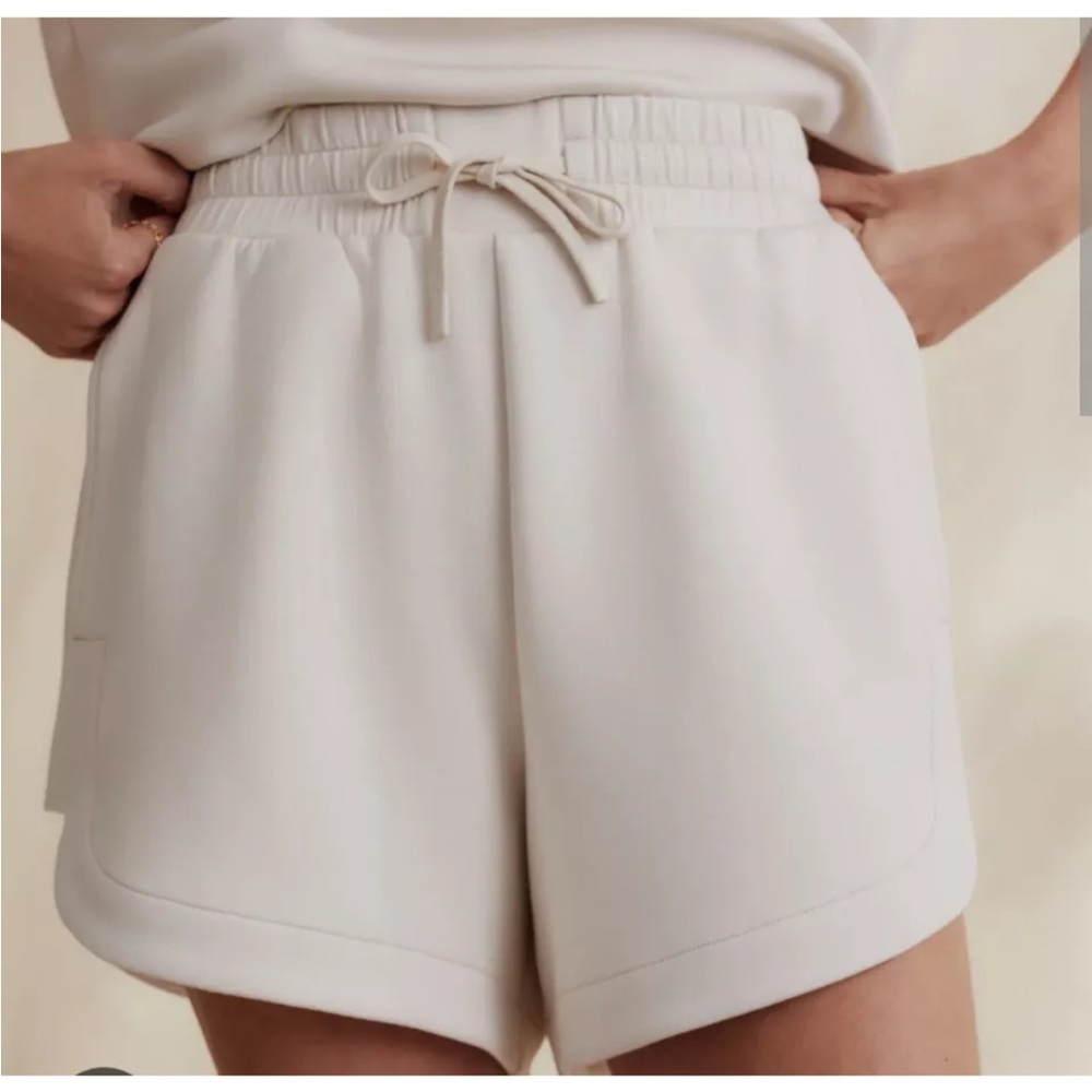 Varley Keely High Rise Shorts  Women's Medium Ivory Elastic Waist DoubleSoft